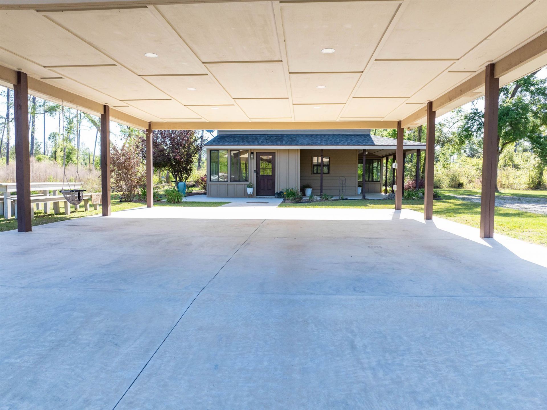 1020 W Lyman Hendry Road , Perry, FL 32347 Photo