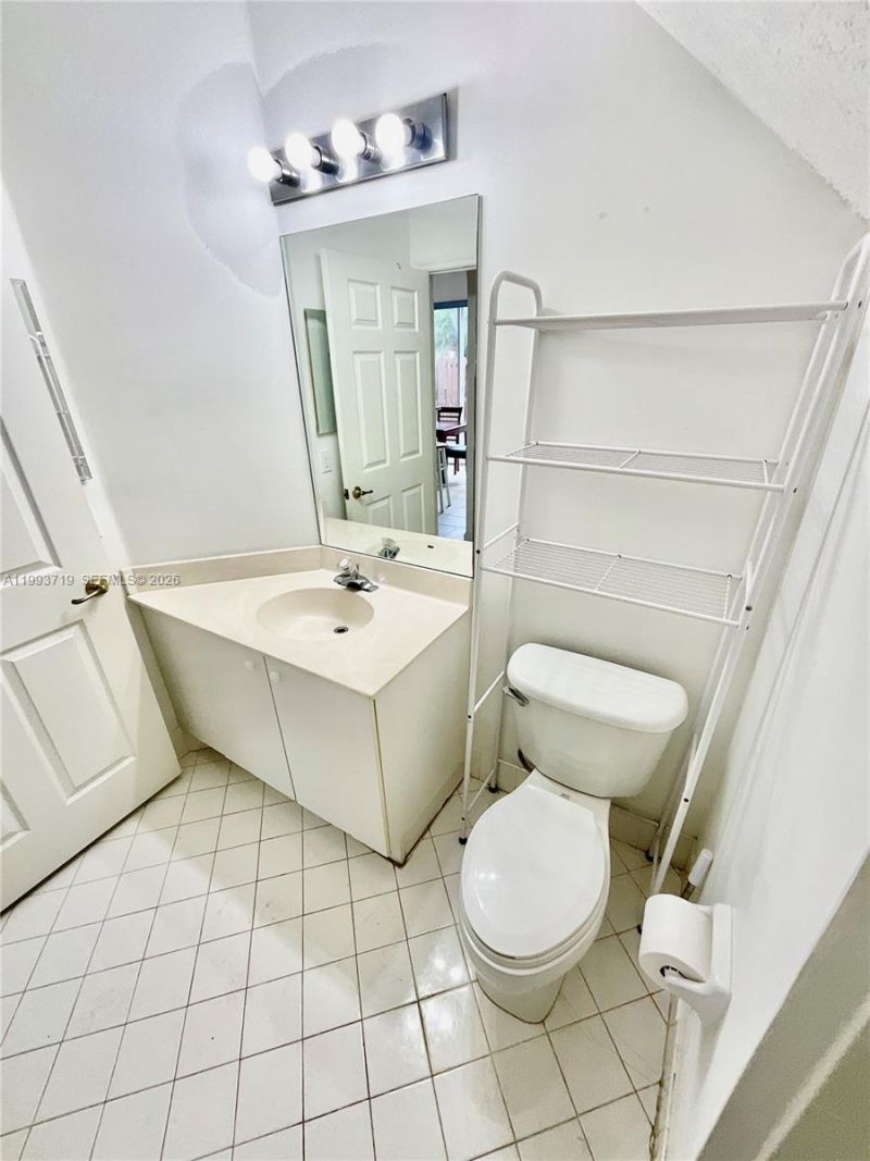 5628 NW 113th Ave, Unit 5628, Doral, FL 33178 Photo