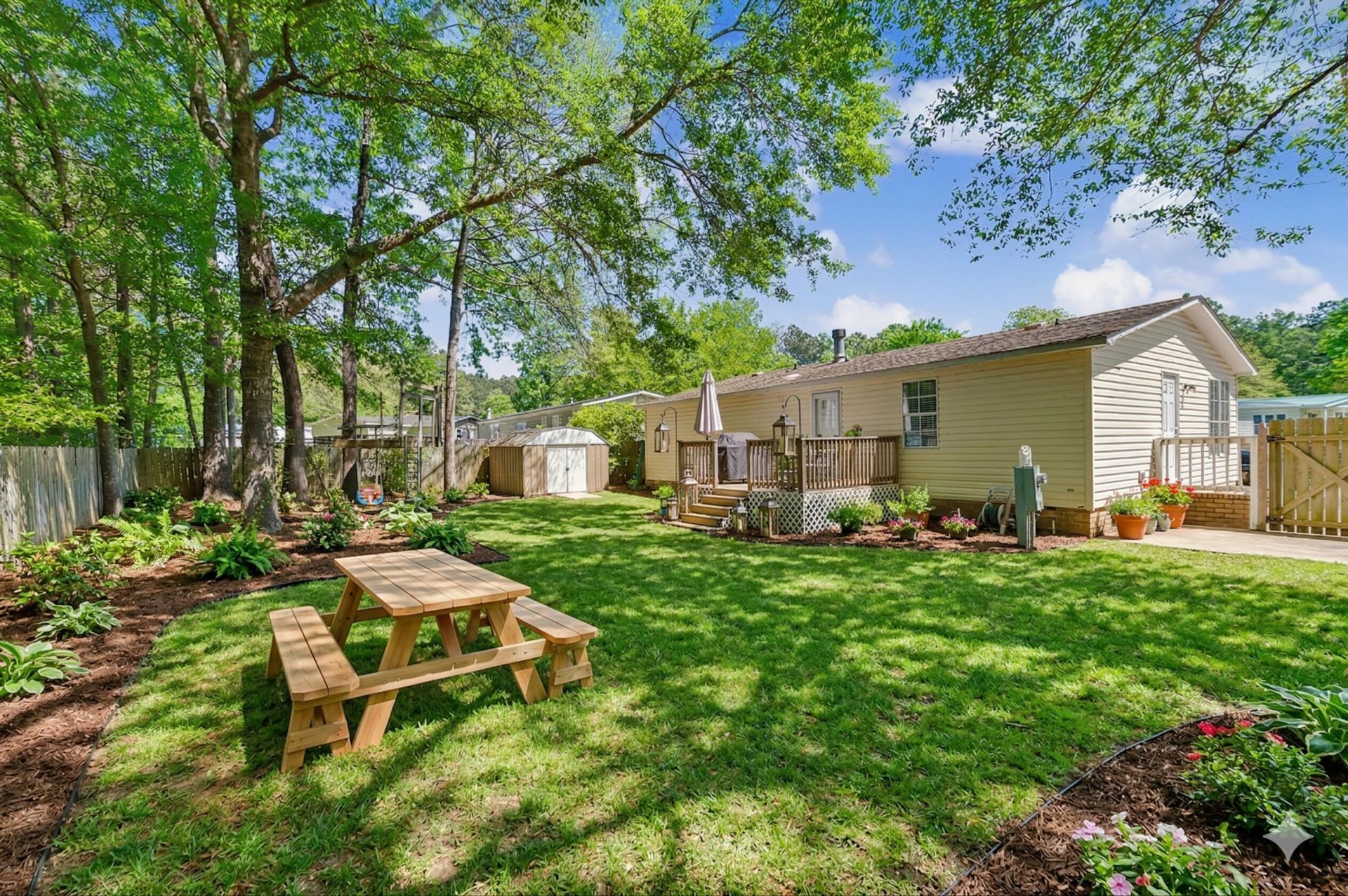 254 Grapevine Road Photo 12