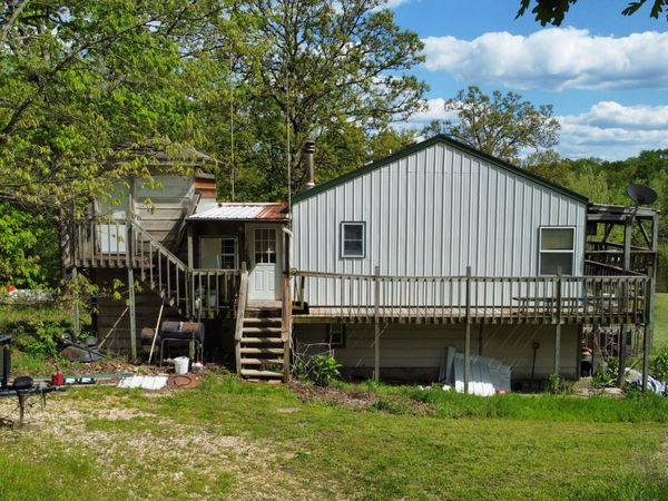 7766 Boulder Rd, Versailles, MO 65084