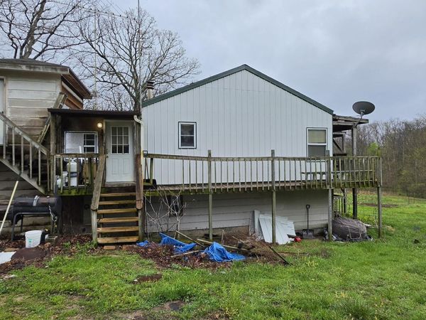 7766 Boulder Rd, Versailles, MO 65084