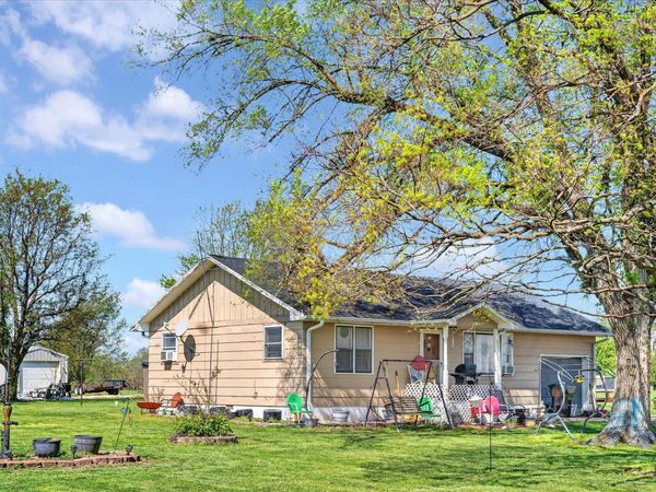 316 Tracks Road, Niangua, MO 65713