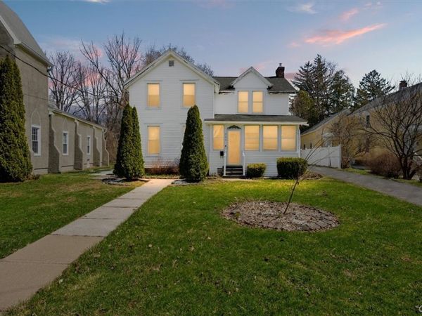 337 Macarthur Parkway, Oneida, NY 13421