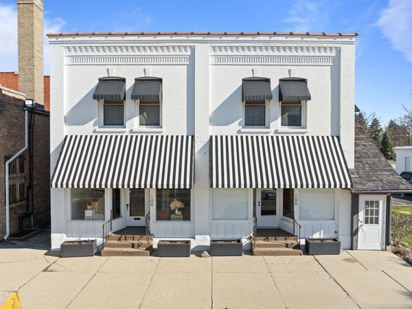 104 & 106 Kenosha St, Walworth, WI 53184