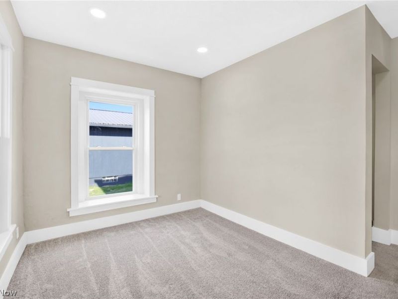 941 Carnegie Avenue, Akron, OH 44314 Photo 11