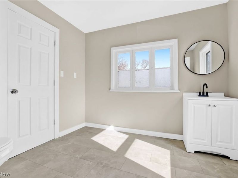 941 Carnegie Avenue, Akron, OH 44314 Photo 16