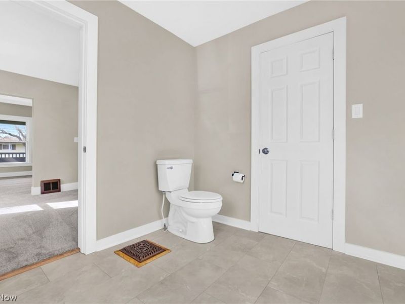 941 Carnegie Avenue, Akron, OH 44314 Photo 19