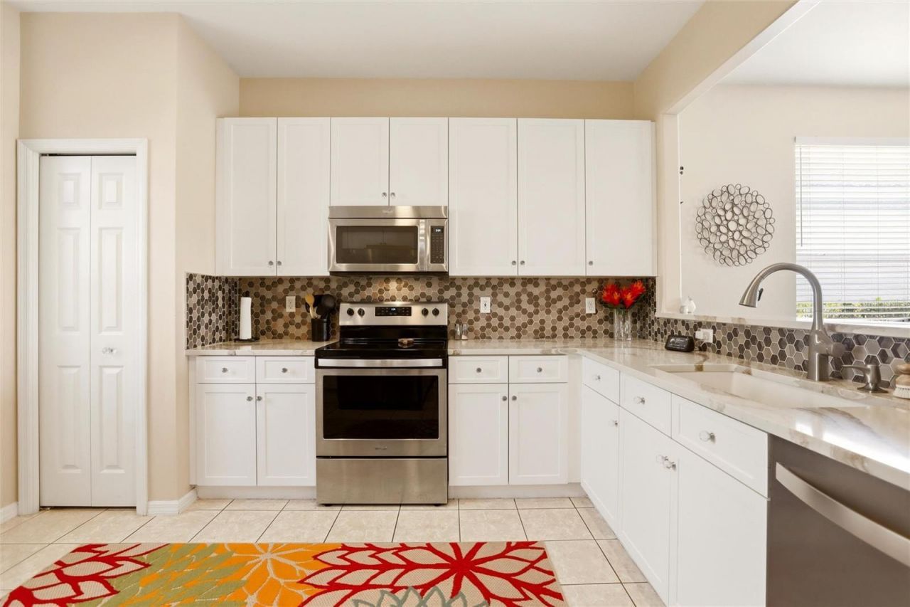 11198 Lakeland Circle, Fort Myers, FL 33913 Photo