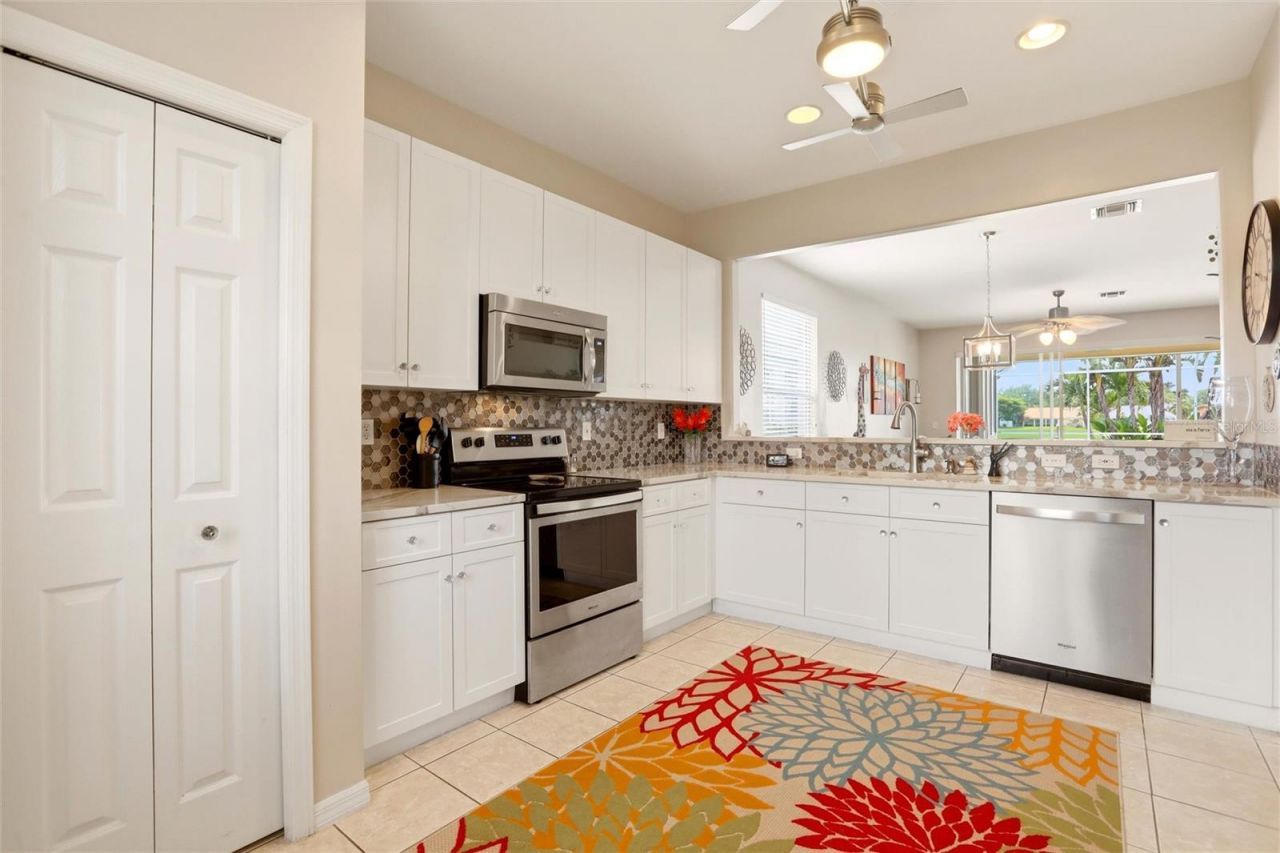 11198 Lakeland Circle, Fort Myers, FL 33913 Photo
