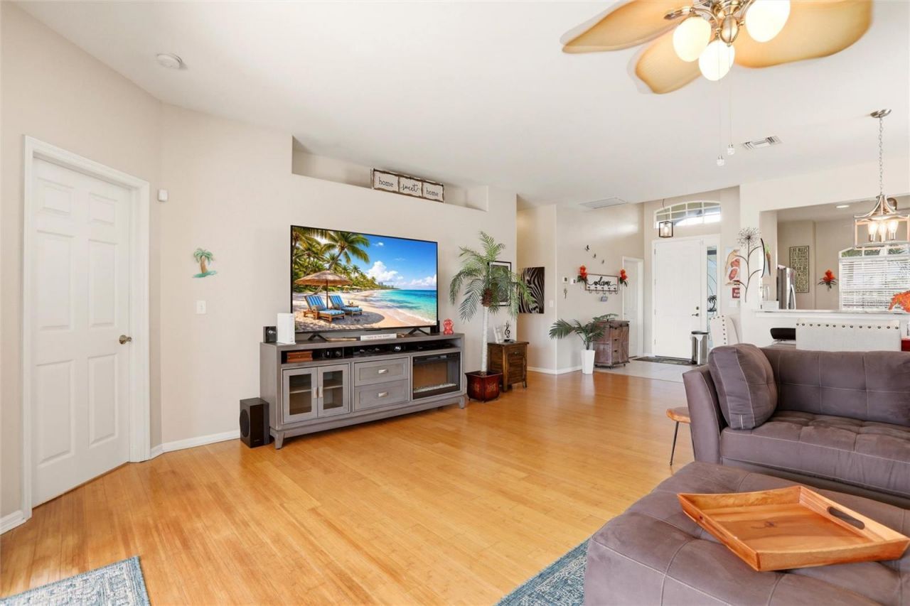 11198 Lakeland Circle, Fort Myers, FL 33913 Photo