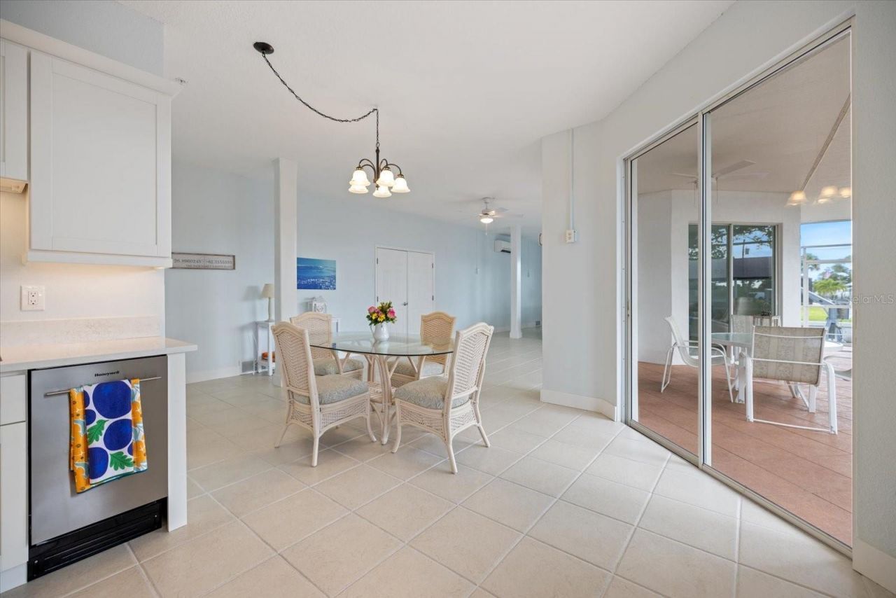 9181 Lake Drive, Englewood, FL 34224 Photo