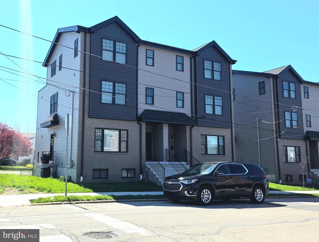 1632 STANWOOD STREET, PHILADELPHIA, PA 19152