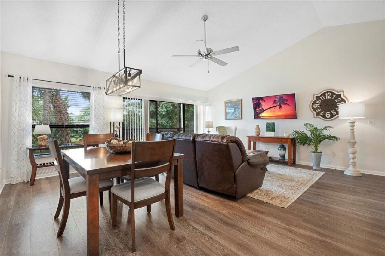 11863 Wimbledon Circle, Unit 525, Wellington, FL 33414 Photo