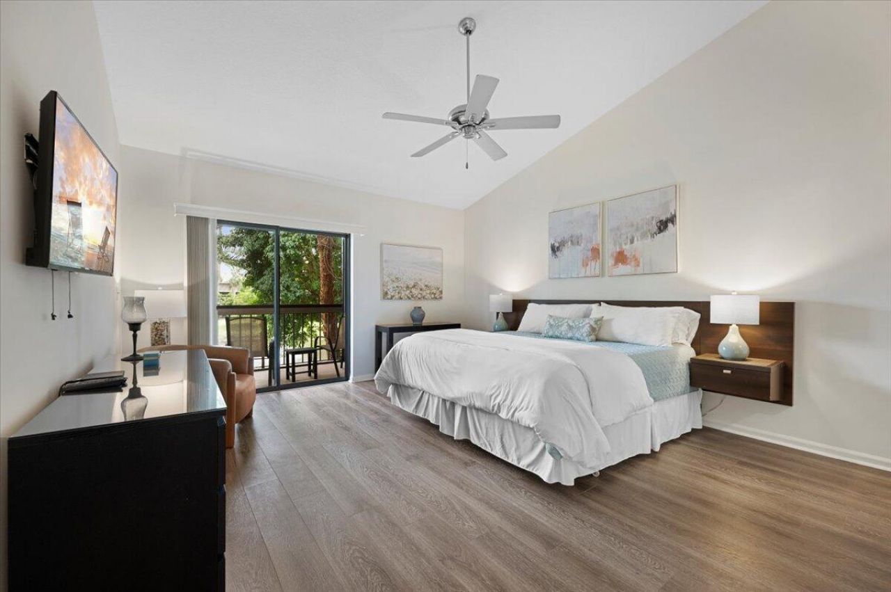 11863 Wimbledon Circle, Unit 525, Wellington, FL 33414 Photo