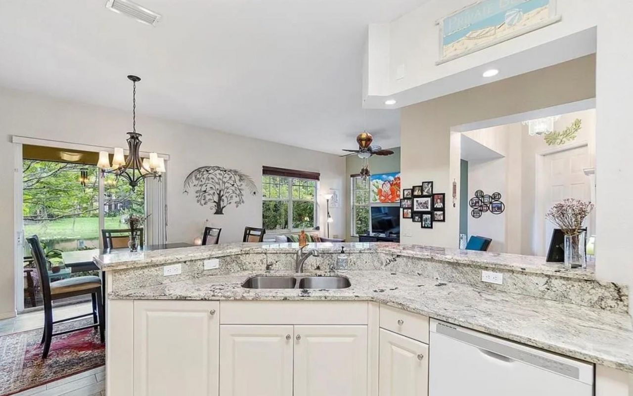 5784 NW 120th Avenue, Coral Springs, FL 33076 Photo