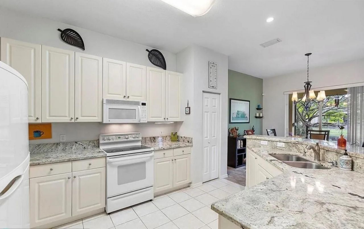 5784 NW 120th Avenue, Coral Springs, FL 33076 Photo