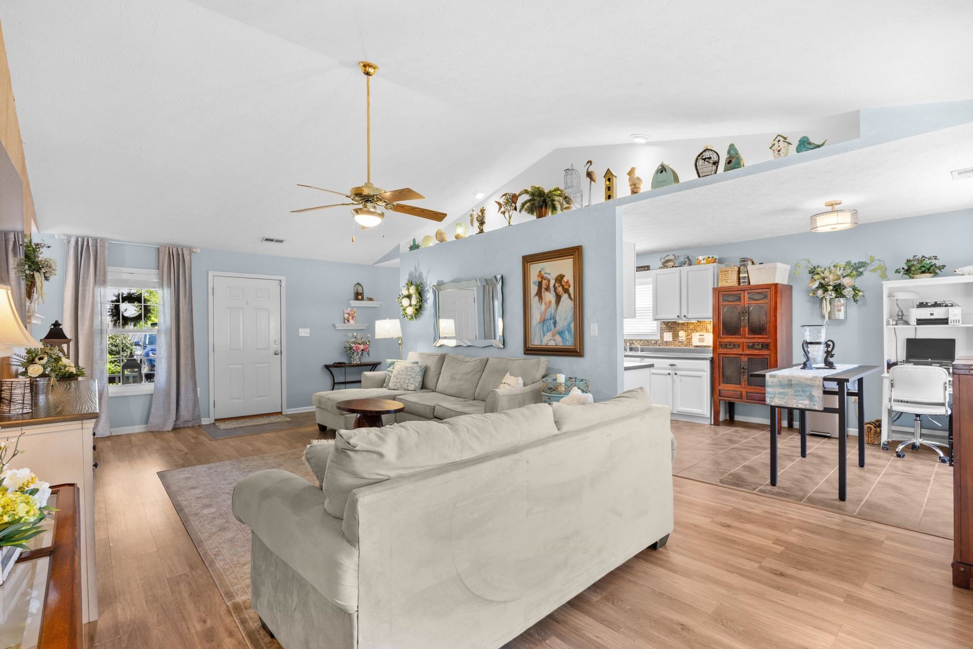 3006 Sabal Ct. Photo 9