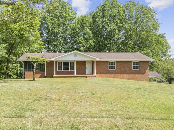 5812 Hillcrest Drive, Harrison, TN 37341