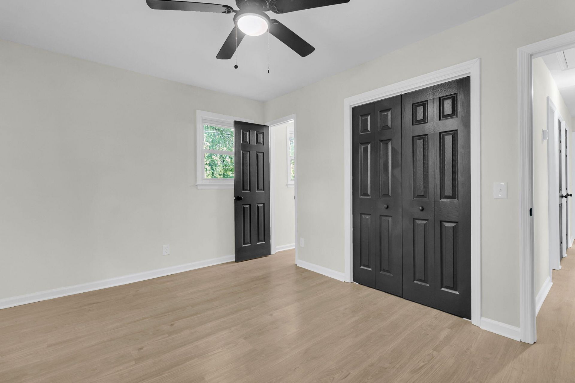 104 Dahlia Place Photo 17