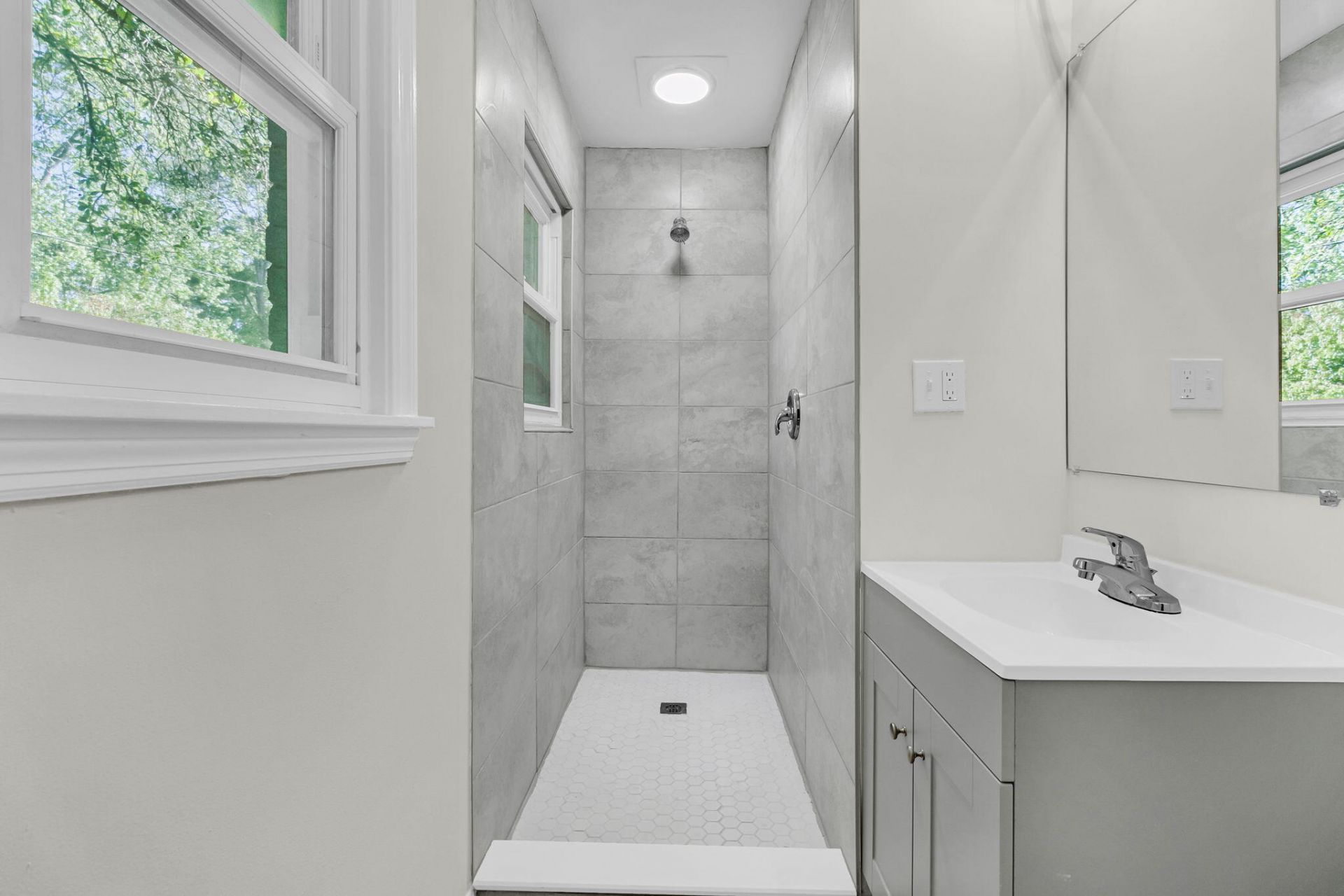 104 Dahlia Place Photo 20