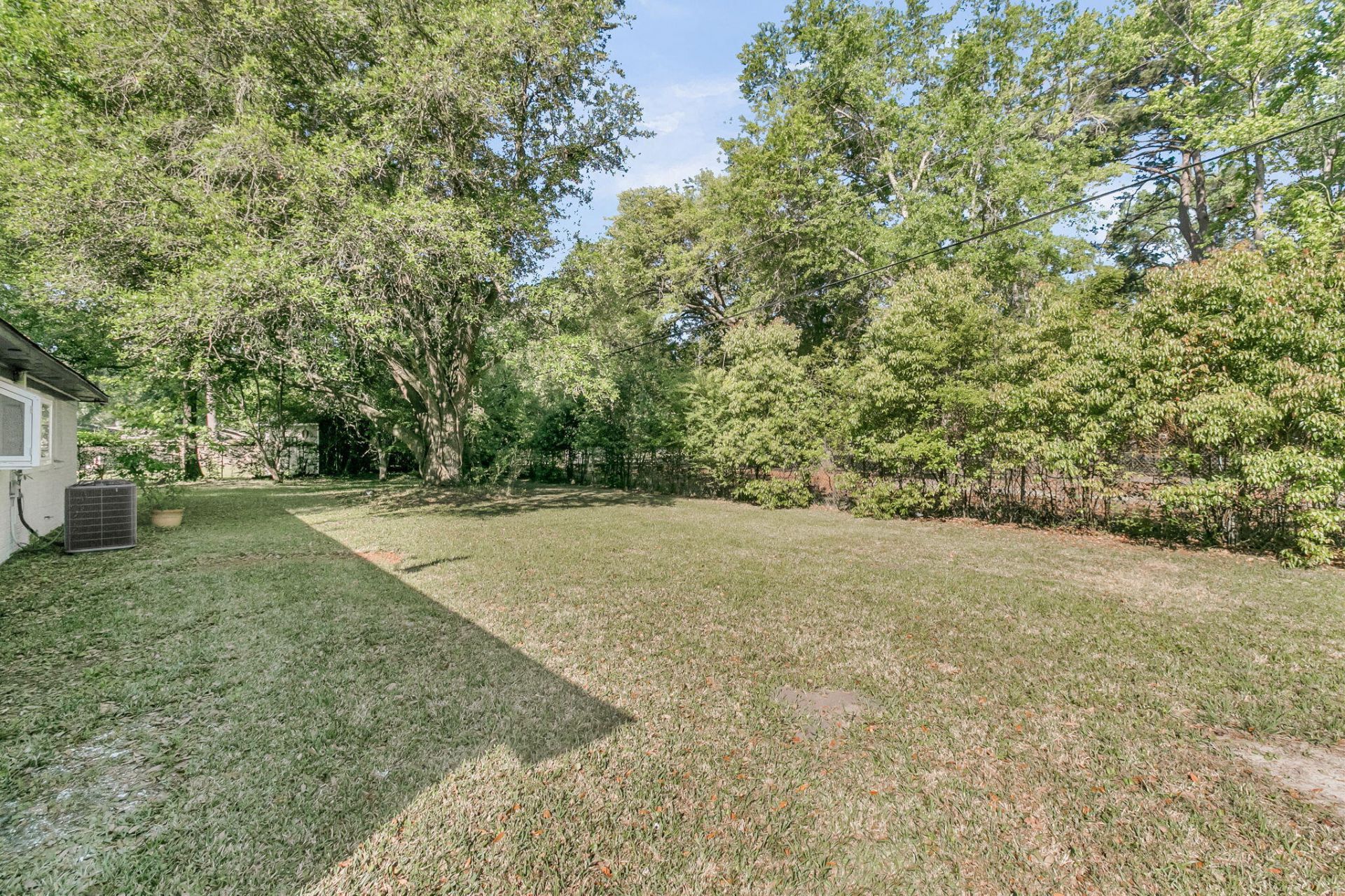 104 Dahlia Place Photo 27