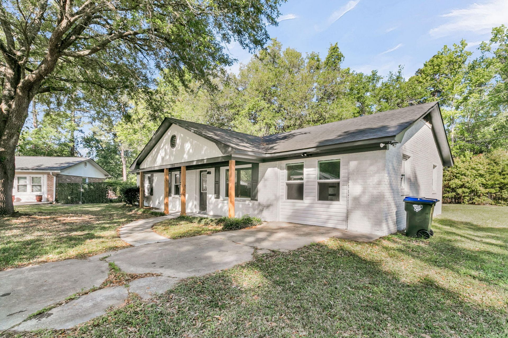 104 Dahlia Place Photo 28