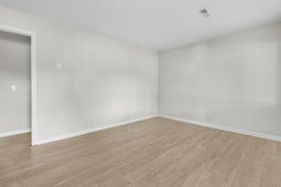 104 Dahlia Place photo 4