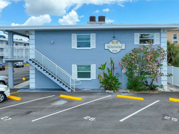 9715 HARRELL AVENUE , Unit 24, TREASURE ISLAND, FL 33706