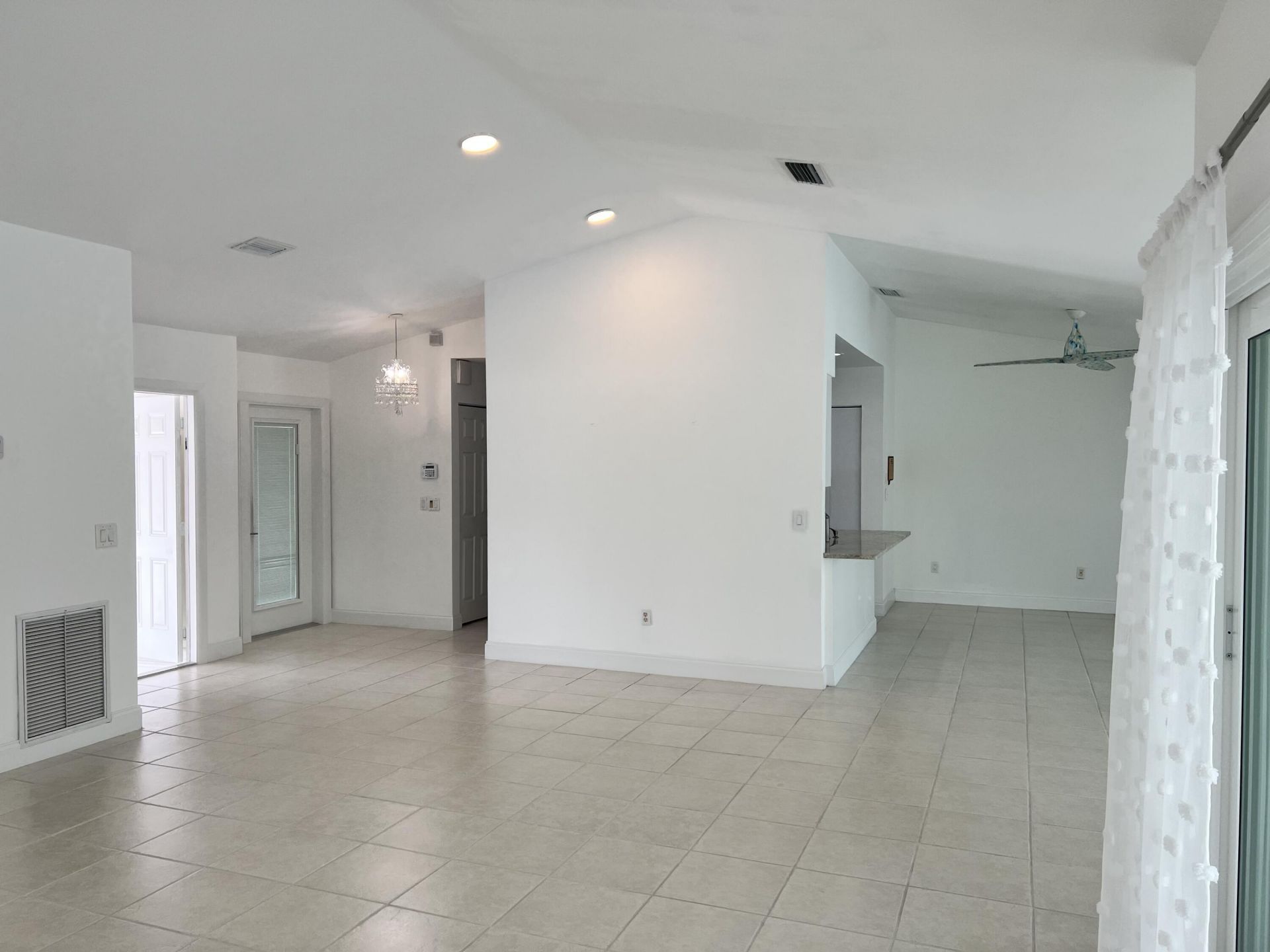 3210 NW 23rd Terrace, Boca Raton, FL 33431 Photo