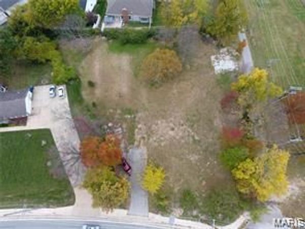 14685 Clayton Road, Ballwin, MO 63011