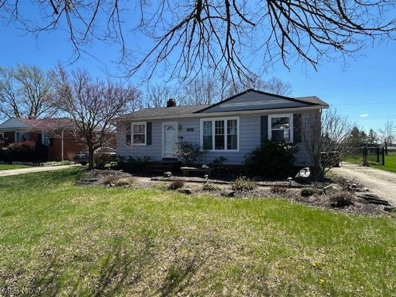 11821 Ronald Drive, Parma, OH 44130 Photo 28