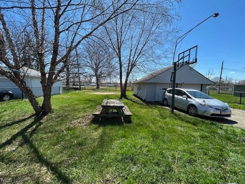 11821 Ronald Drive, Parma, OH 44130 Photo 30