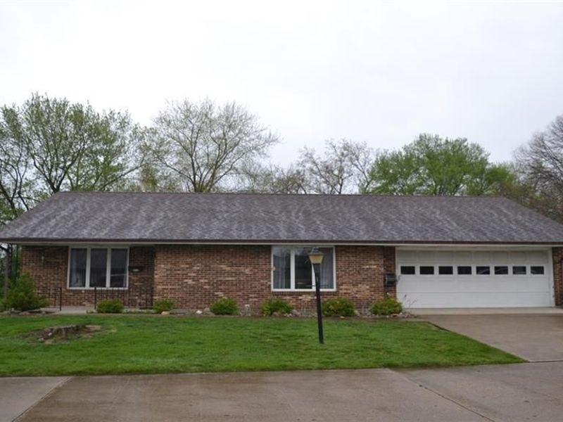 1031 Armsgate Road, Springfield, OH 45503 Photo 1