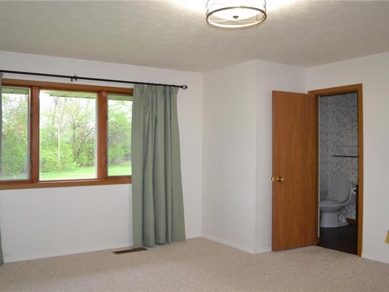 1031 Armsgate Road, Springfield, OH 45503 Photo 12