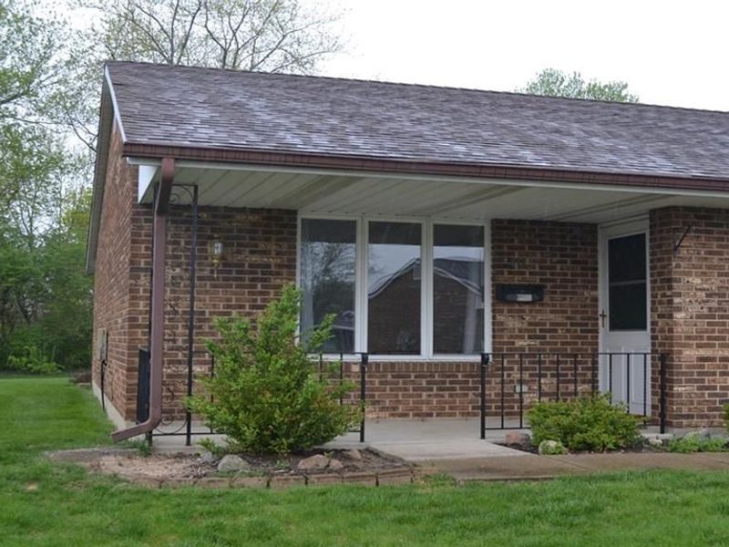 1031 Armsgate Road, Springfield, OH 45503 Photo 2