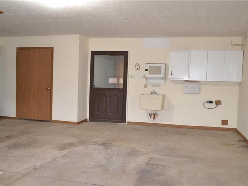 1031 Armsgate Road, Springfield, OH 45503 Photo 23