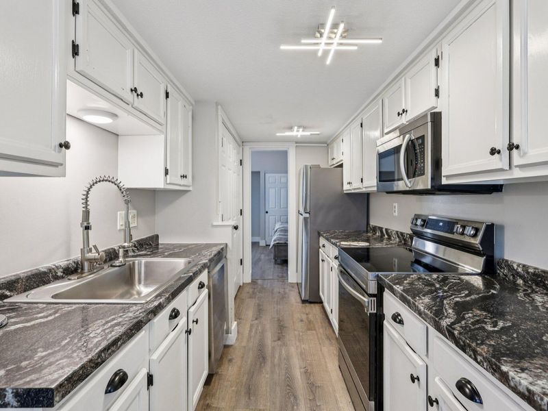 7112 Sweetwater Drive, Florence, KY 41042 Photo 16