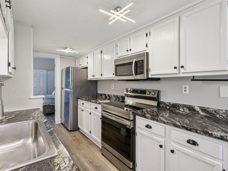 7112 Sweetwater Drive, Florence, KY 41042 Photo 17