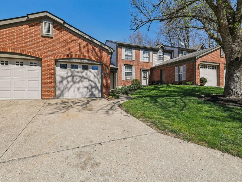 7112 Sweetwater Drive, Florence, KY 41042 Photo 3