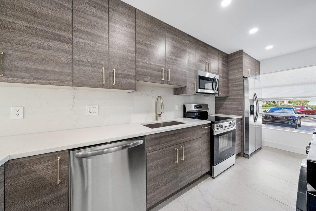 1541 NW 20th Avenue, Unit 101, Delray Beach, FL 33445 Photo