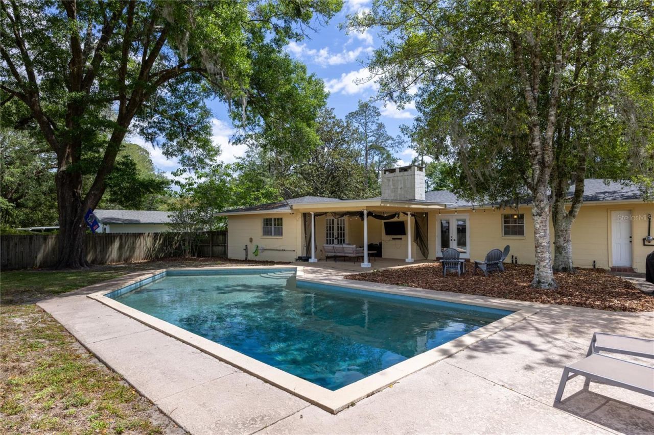 3900 NW 37th Place , Gainesville, FL 32606 Photo