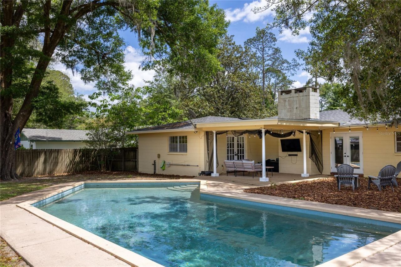 3900 NW 37th Place , Gainesville, FL 32606 Photo