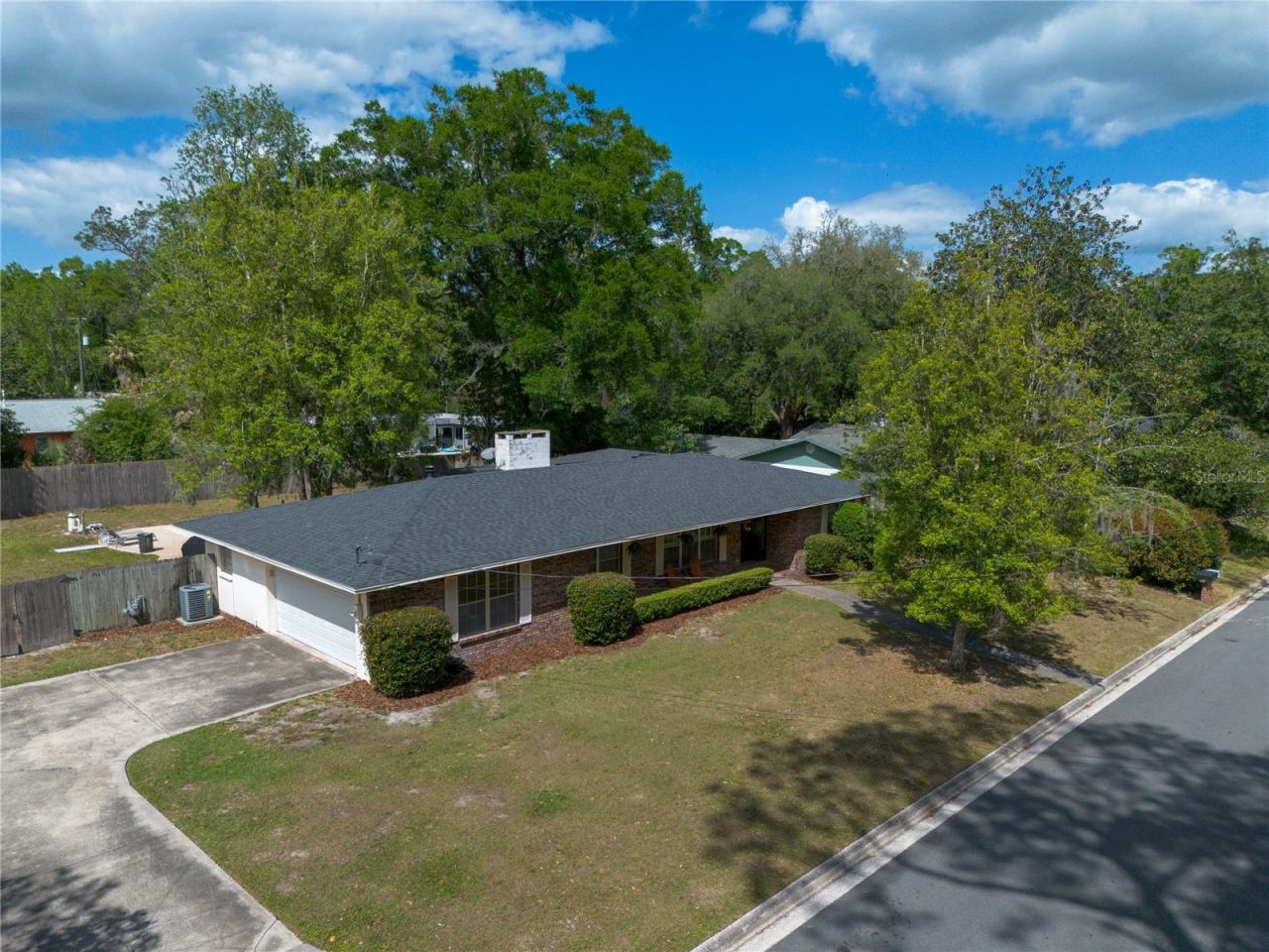 3900 NW 37th Place , Gainesville, FL 32606 Photo