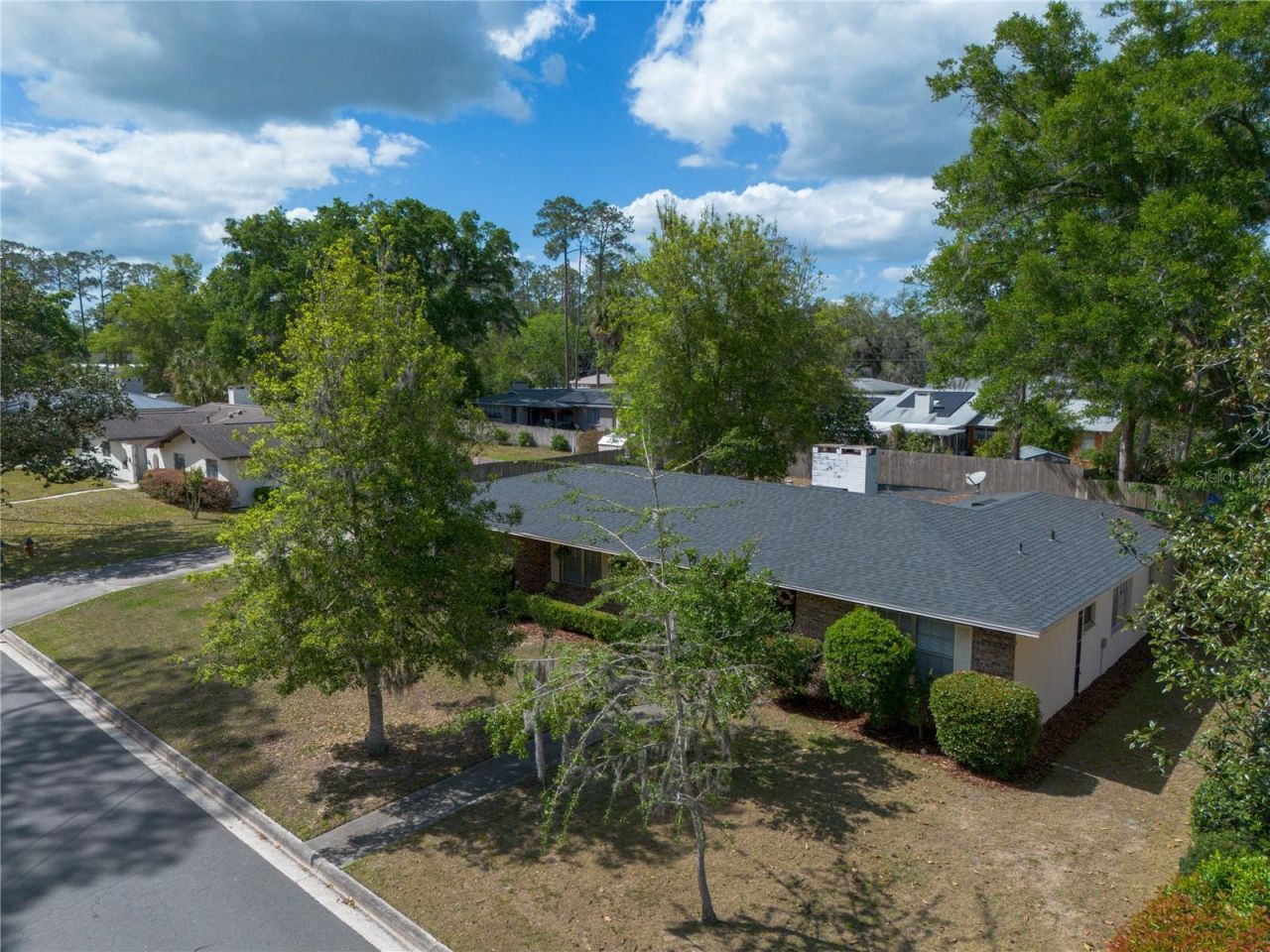 3900 NW 37th Place , Gainesville, FL 32606 Photo