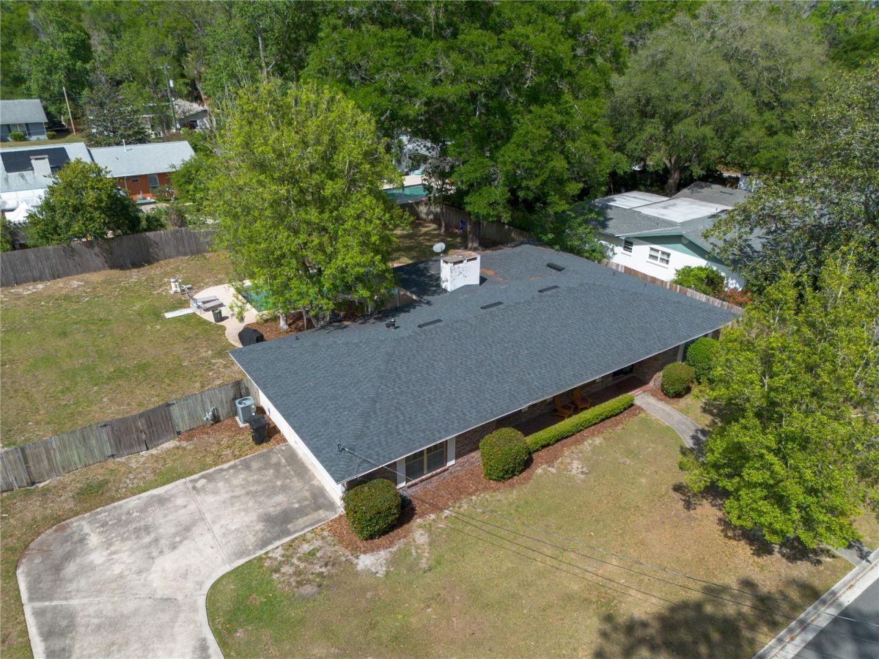 3900 NW 37th Place , Gainesville, FL 32606 Photo