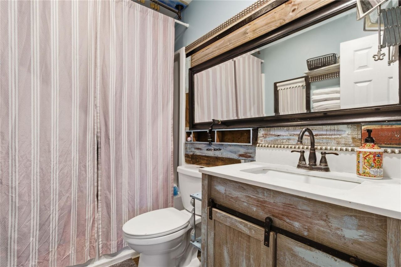4831 Fairfield Avenue S, Saint Petersburg, FL 33711 Photo