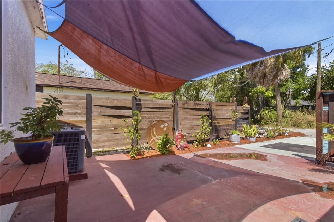 4831 Fairfield Avenue S, Saint Petersburg, FL 33711 Photo