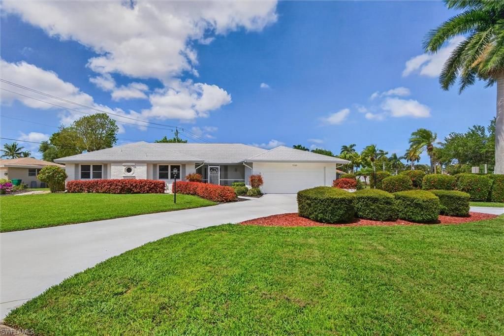5148 Fairfield Dr, Fort Myers, FL 33919 Photo