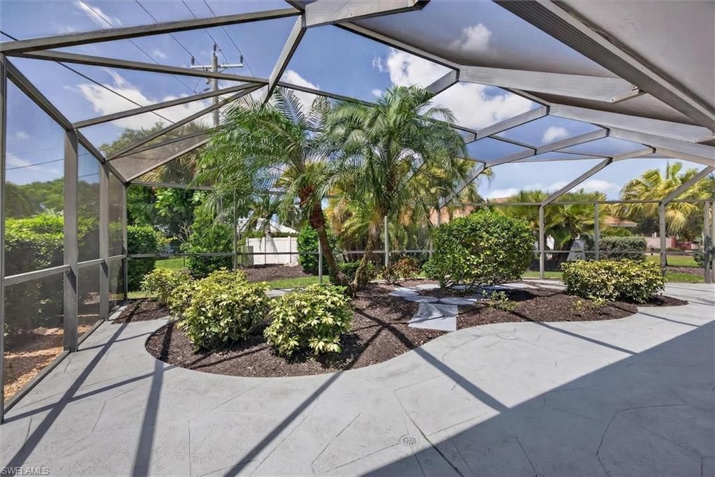 5148 Fairfield Dr, Fort Myers, FL 33919 Photo