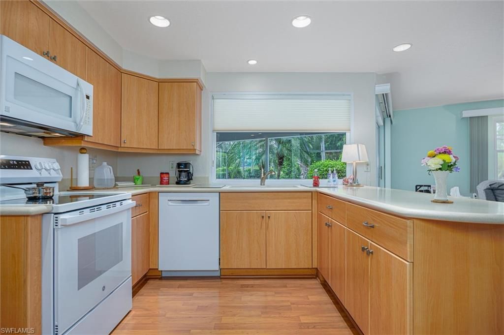 5148 Fairfield Dr, Fort Myers, FL 33919 Photo